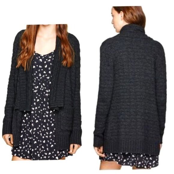 Aritzia Angora Wool Cashmere Greenpoint Knit Cardigan Dark Grey XS - Picture 1 of 9
